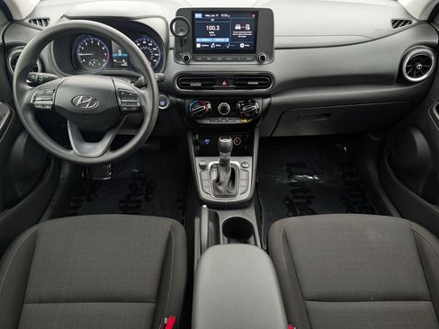 Certified 2022 Hyundai Kona SEL FWD image 10