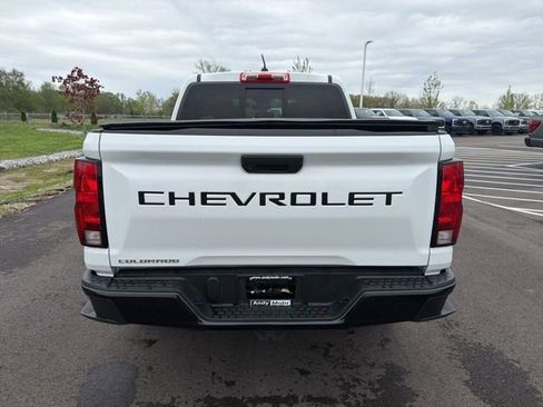 Used 2024 Chevrolet Colorado W/T w/ WT Convenience Package image 8