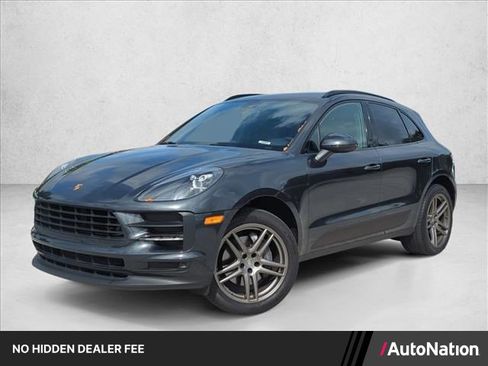 Used 2021 Porsche Macan AWD/4WD image 1