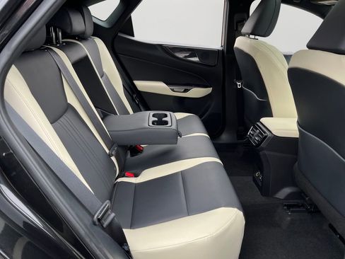 Used 2023 Lexus NX 350 AWD w/ Premium Package image 8