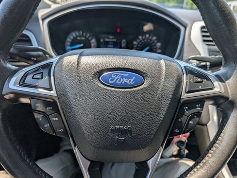 Used 2015 Ford Fusion SE w/ Equipment Group 201A FWD image 22