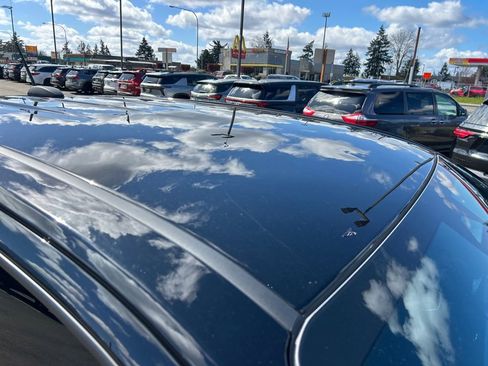 Used 2023 Chevrolet Colorado LT w/ LT Convenience Package image 28