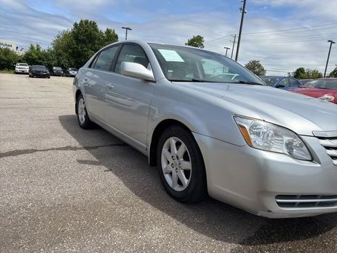 Used 2007 Toyota Avalon FWD image 1