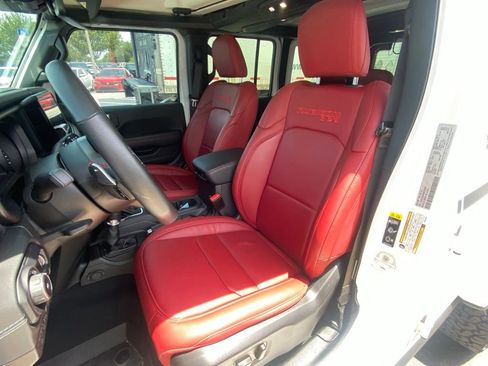 Used 2024 Jeep Wrangler Unlimited Rubicon 392 AWD/4WD image 15