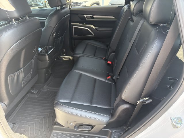 Used 2022 Kia Telluride LX AWD/4WD image 22