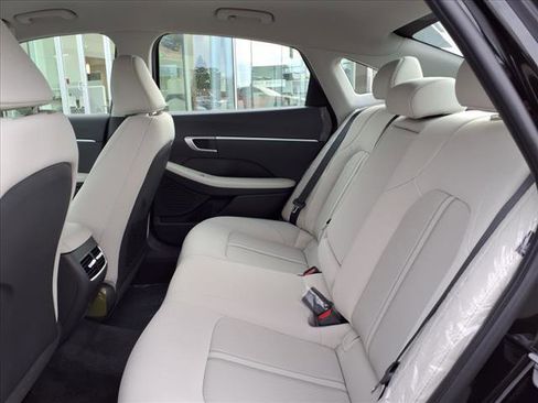 New 2025 Hyundai Sonata SEL image 11