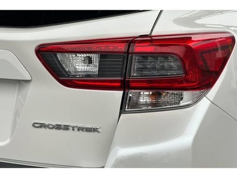 Used 2021 Subaru Crosstrek 2.5i Limited w/ Moonroof Package 2 AWD/4WD image 7