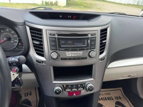 Used 2014 Subaru Outback 2.5i w/ Alloy Wheel Package AWD/4WD image 17