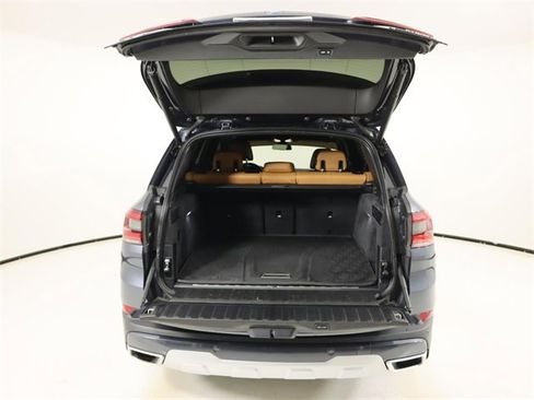 Used 2022 BMW X5 xDrive45e w/ Luxury Seating Package image 23