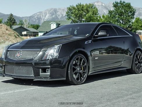 Used 2011 Cadillac CTS V RWD image 14