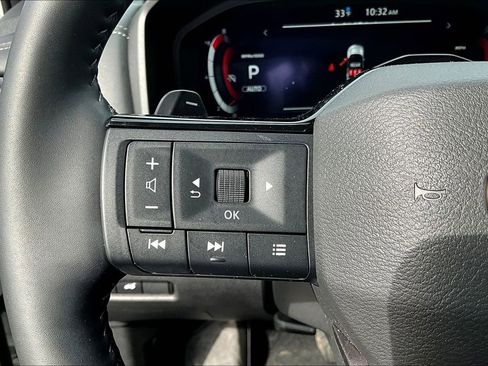 Certified 2025 Nissan Rogue SL w/ Tech Package AWD/4WD image 11