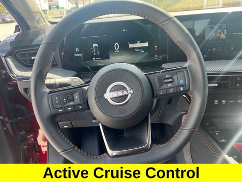 Certified 2025 Nissan Kicks SR image 16