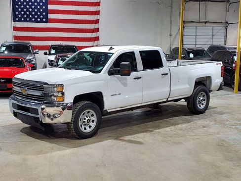 Used 2015 Chevrolet Silverado 3500 W/T w/ WT Convenience Package AWD/4WD image 40