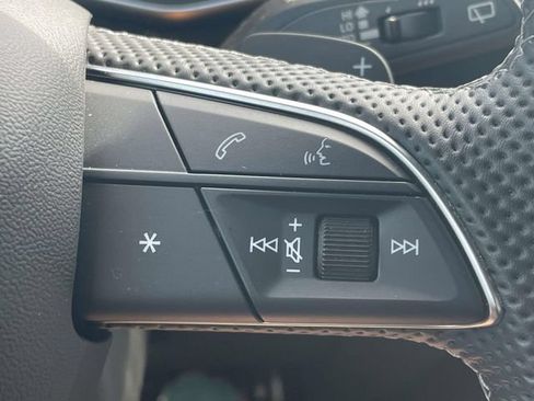 Certified 2025 Audi SQ8 Prestige w/ Prestige Package AWD/4WD image 22