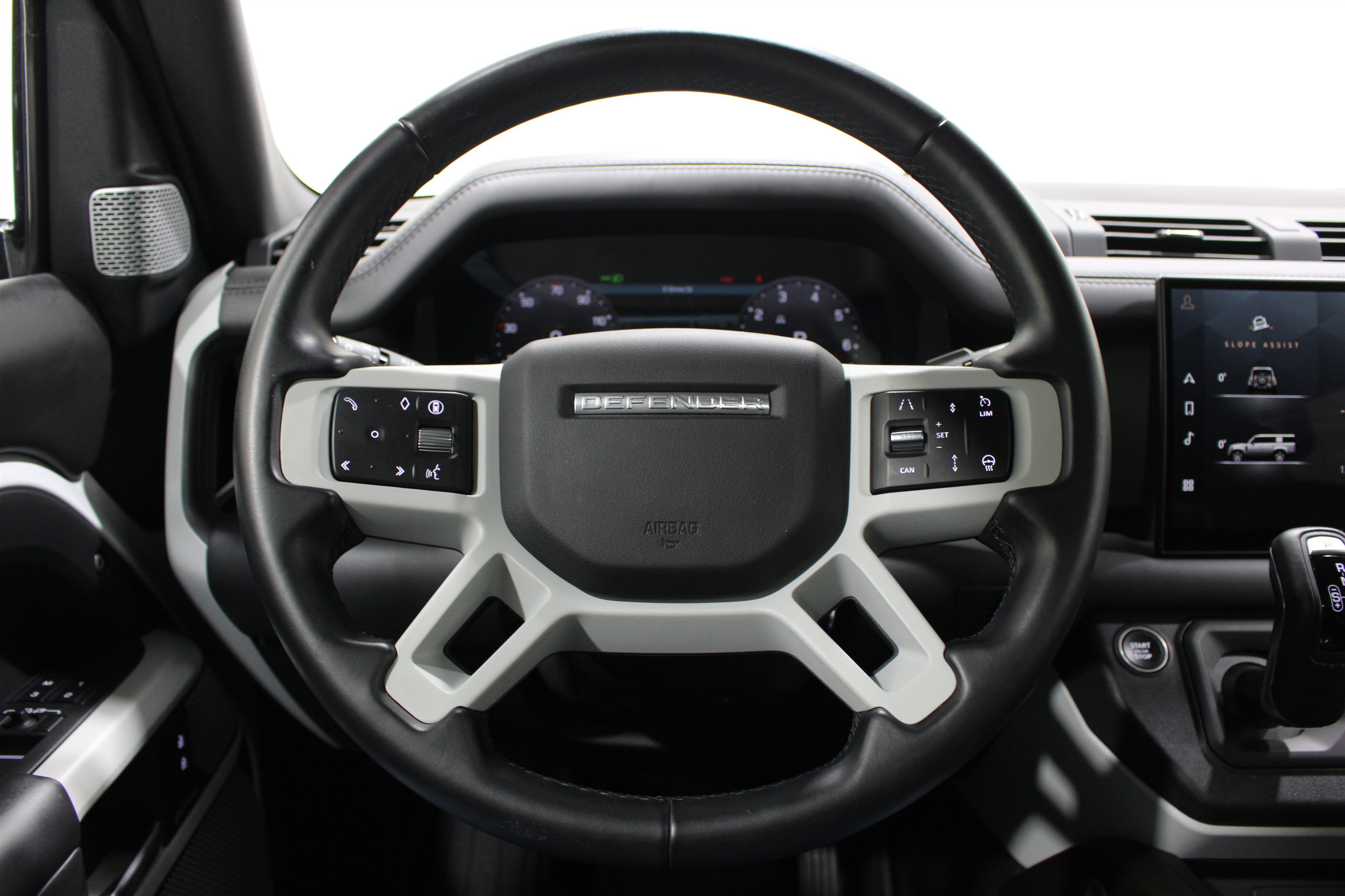 Used 2024 Land Rover Defender 130 S AWD/4WD image 10