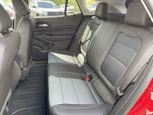 New 2026 Chevrolet Trax LT w/ Driver Confidence Package FWD image 21