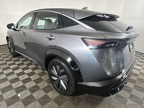 Used 2023 Nissan Ariya FWD image 4