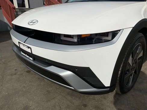 Used 2025 Hyundai Ioniq 5 SEL image 87