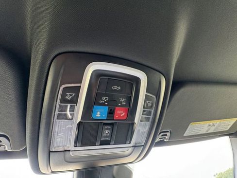 Used 2025 RAM 1500 Lone Star AWD/4WD image 25