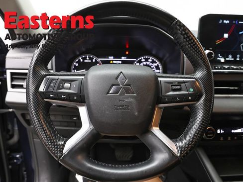 Used 2024 Mitsubishi Outlander SE FWD image 10