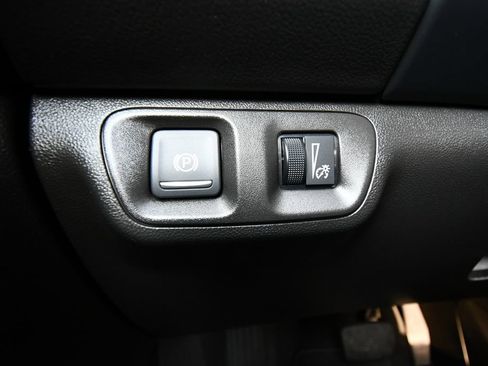 Used 2023 GMC Acadia SLT AWD/4WD image 23