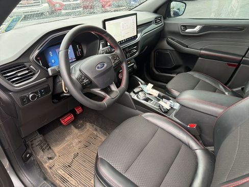 Used 2024 Ford Escape ST-Line w/ Tech Pack #1 image 5