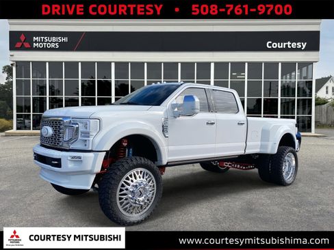 Used 2022 Ford F450 Platinum w/ FX4 Off-Road Package image 1