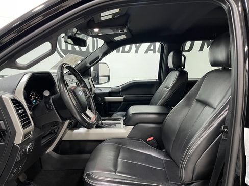 Used 2018 Ford F150 Lariat w/ Equipment Group 501A Mid AWD/4WD image 12