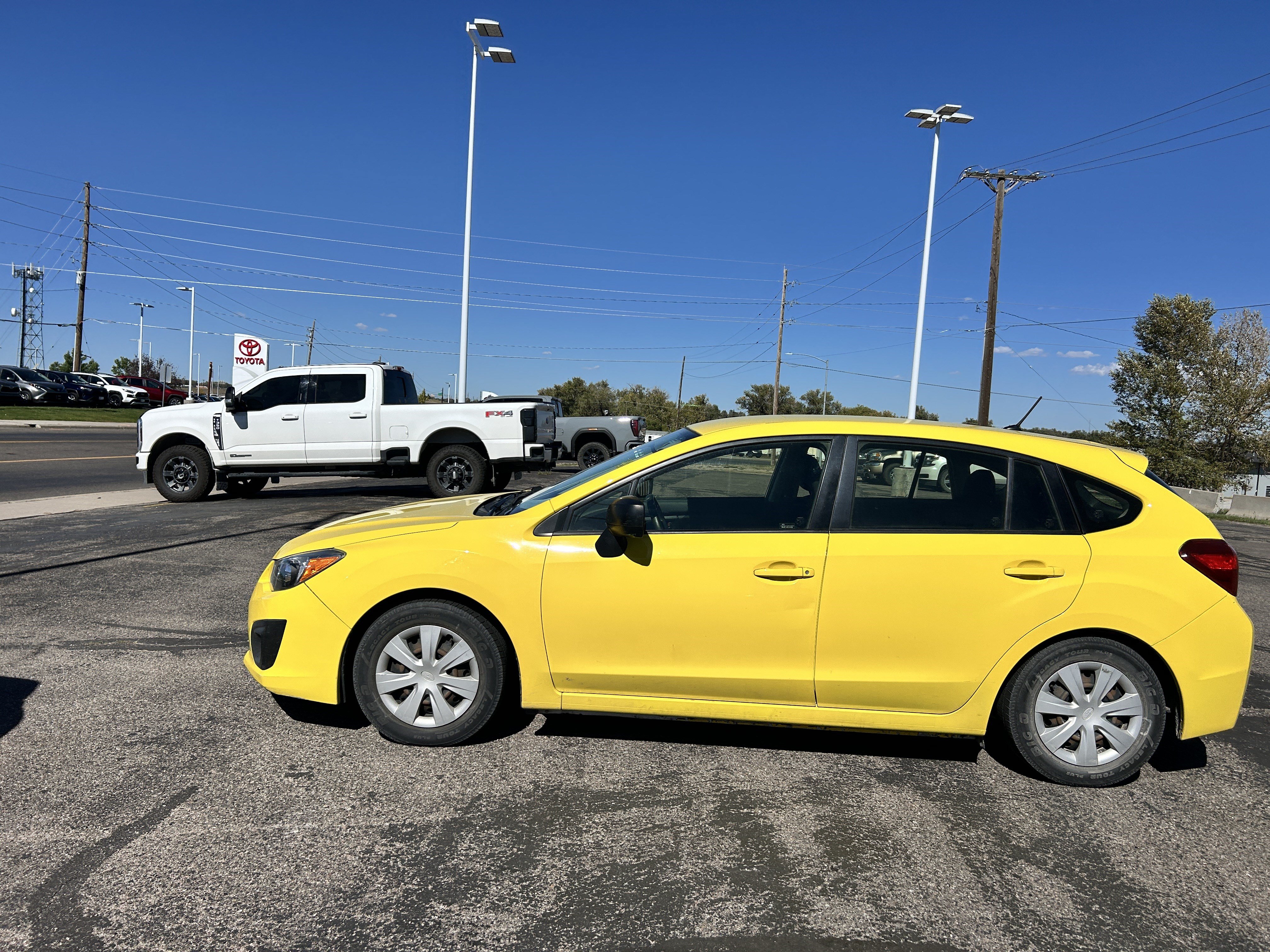 Used 2014 Subaru Impreza 2.0i AWD/4WD image 2