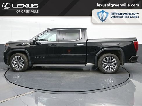 Used 2022 GMC Sierra 1500 Denali w/ Denali Reserve Package image 5