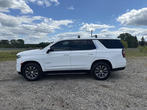 Used 2022 Chevrolet Tahoe LT AWD/4WD image 3