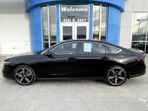 Certified 2023 Honda Accord Sport image 1