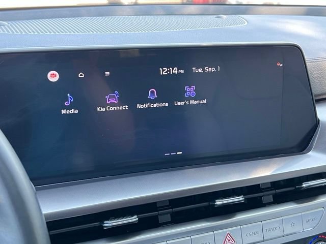 Certified 2024 Kia Telluride S w/ S Sunroof Package FWD image 30