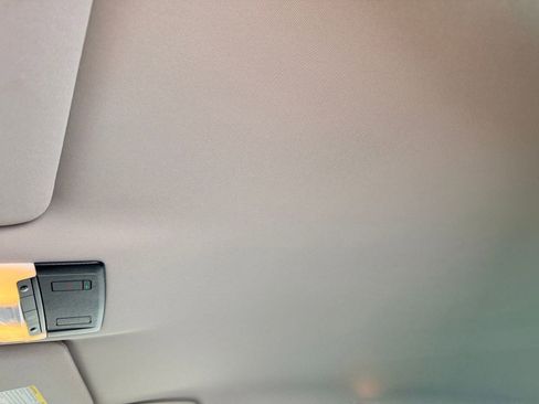 New 2026 Nissan Pathfinder SV image 17