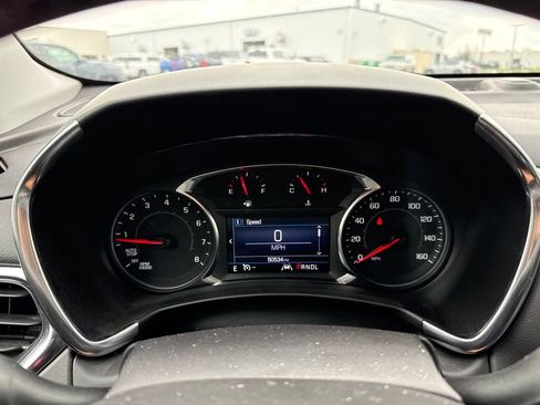 Used 2024 Chevrolet Equinox LT AWD/4WD image 16