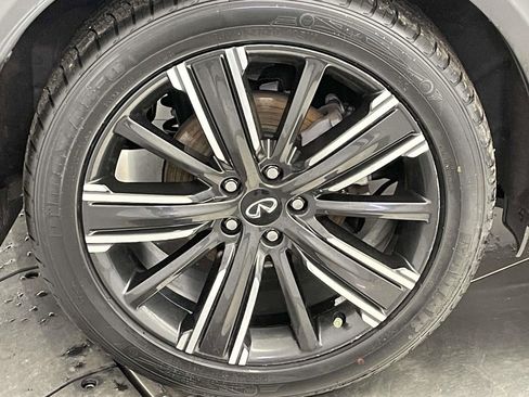 Used 2021 INFINITI QX50 Luxe w/ Appearance Package image 13