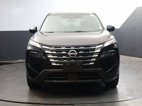 Certified 2026 Nissan Rogue SV image 3