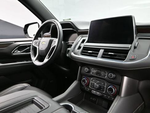 Used 2023 Chevrolet Tahoe Premier w/ Advanced Technology Package AWD/4WD image 15