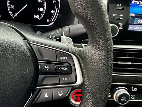 Used 2021 Honda Accord EX image 23