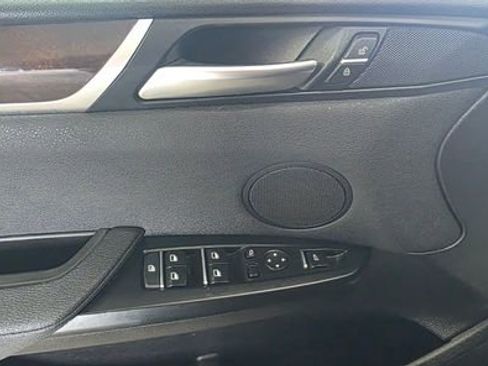 Used 2017 BMW X3 xDrive28i image 12