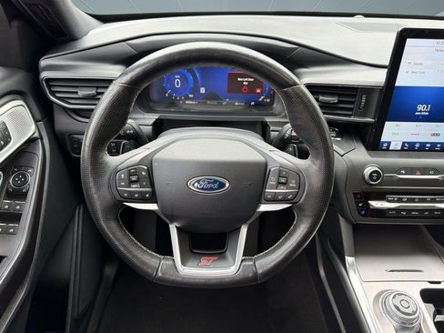 Used 2020 Ford Explorer ST w/ Premium Technology Package AWD/4WD image 17