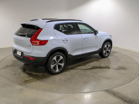New 2026 Volvo XC40 B5 Plus w/ Protection Package Premier image 6