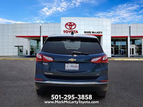Used 2020 Chevrolet Equinox LT w/ Driver Convenience Package FWD image 4