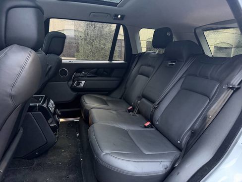 Used 2019 Land Rover Range Rover Long Wheelbase Supercharged image 22