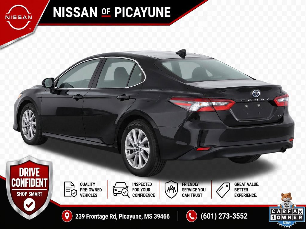 Used 2023 Toyota Camry LE FWD image 3
