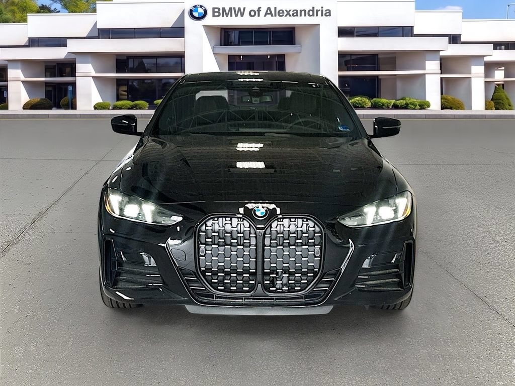 Used 2026 BMW 430i xDrive Coupe w/ M Sport Package AWD/4WD image 2