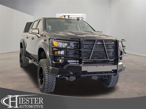 Used 2024 Chevrolet Silverado 1500 Custom Trail Boss image 1