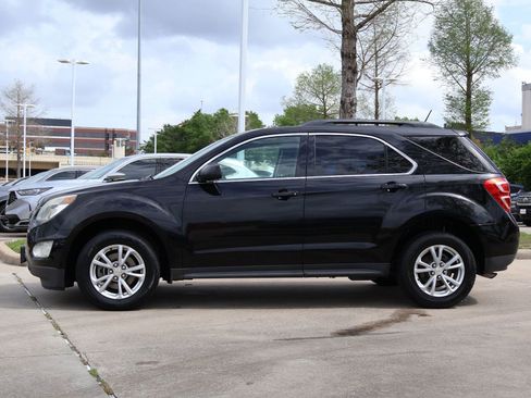 Used 2017 Chevrolet Equinox LT w/ Convenience Package image 3