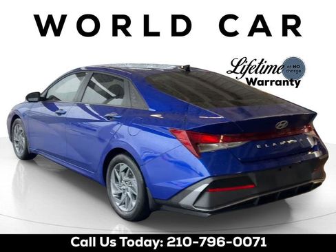Used 2024 Hyundai Elantra SEL FWD image 5