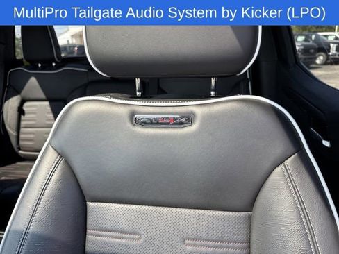 Used 2024 GMC Sierra 1500 AT4X image 15